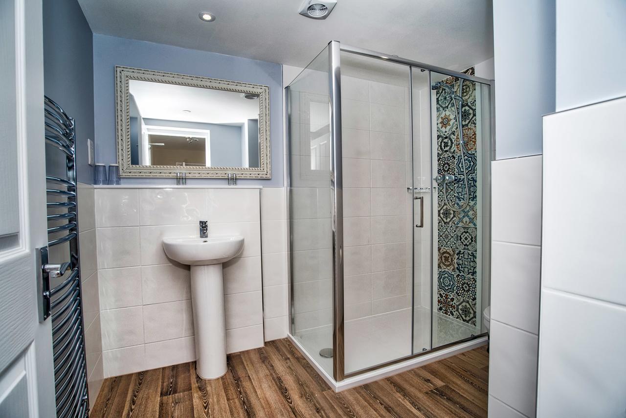Freshwater Bay House Guest House Нюпорт Екстериор снимка