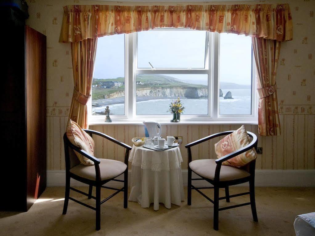 Freshwater Bay House Guest House Нюпорт Екстериор снимка
